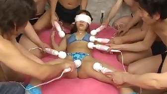 Mahiru Tsubaki enjoys men to devour her wet vag