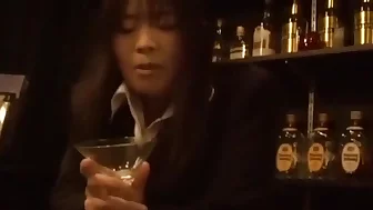 Asian giantess crushes city in heels