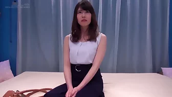 221222くびれ美少女を騙してセックスe