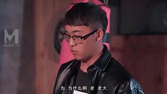 Md0103 Ai Qiu 黑社會女老大的懲罰 情欲調教幫派小弟 艾秋