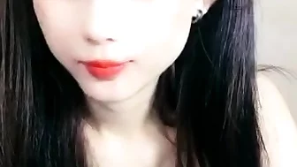 Amateur Asian street babe picked up and tricked into sex