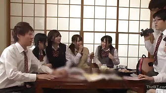 240909校外学習で女子生徒とズボズボf