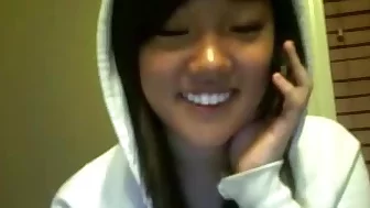 Asian immature cutie naked on stickam