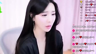 Pretty Japanese teen solo masturbation Uncensored