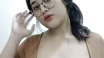 TOBRUT INDONESIAN GIRL OPEN FULL ACHA CLOTHES