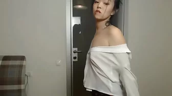 teen petite asian camgirl